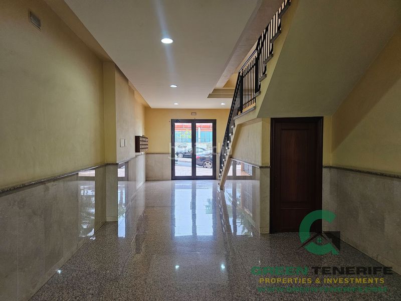 Foto 4079f3c2-adbe-4cb7-bf76-97b1ffcf0abc. Flat with parking pool in Casco Urbano Adeje