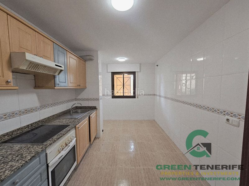 Foto ac6b94fc-b9af-451b-a91f-f759d77be911. Flat with parking pool in Casco Urbano Adeje