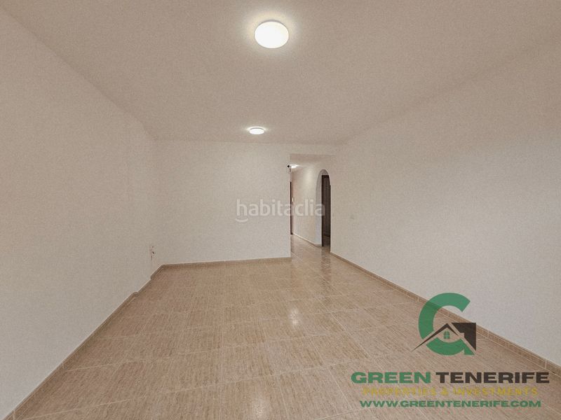 Foto fa0c2353-2cb6-427c-a7b6-33428d6c4b5e. Flat with parking pool in Casco Urbano Adeje