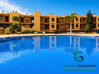Flat  Avenida rosa de los vientos. Excelente oportunidad en adeje. piso de 98 m con 3 dormitorios,