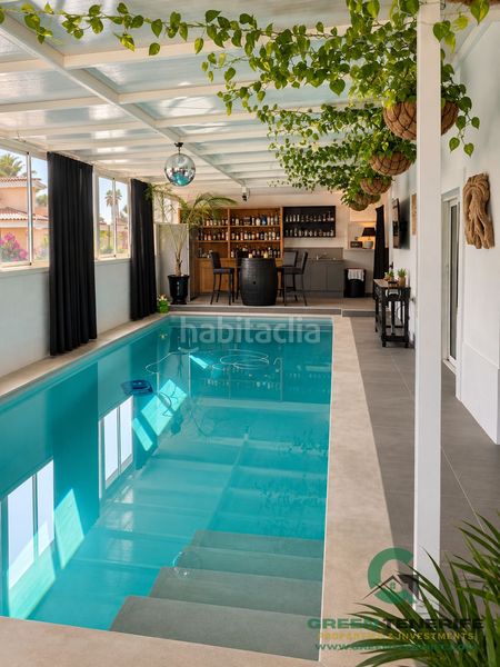 Foto d9e891f2-8c90-48e5-b7aa-87878640a9f5. Etagenwohnung mit parking pool in Costa del Silencio Arona