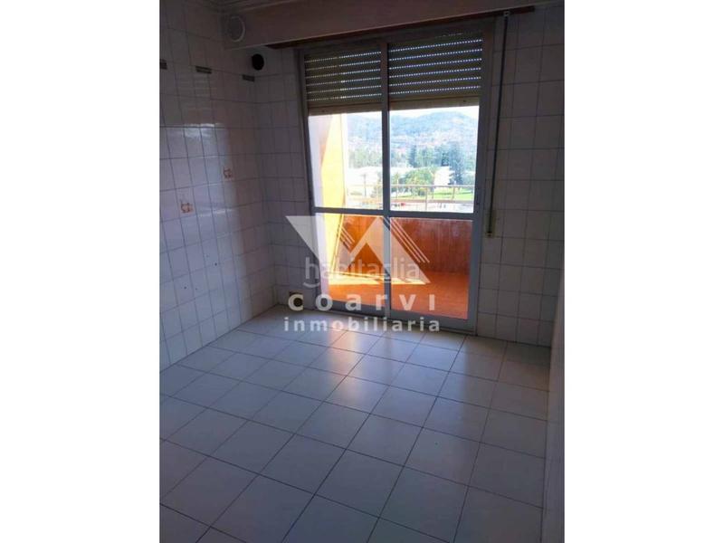 Foto aaf5d295-04fe-49d1-8933-4b86c97eeb11. Flat with heating parking in Ventiun Ourense