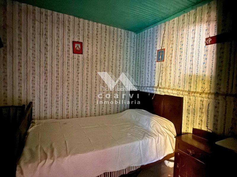 Foto fc118768-ab37-4f73-89e1-d5ef183f03b2. Casa amb aparcament a Allariz