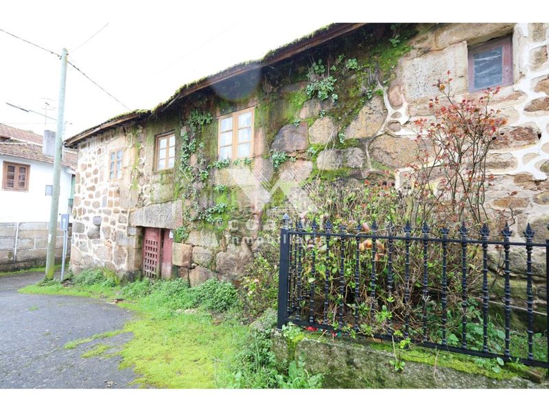 Foto 655ef5f6-7a76-41ac-8070-6985c0831022. Casa a Barbadás