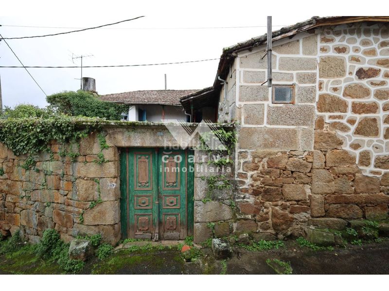 Foto adbe4d2c-b990-4eae-8c5a-724d42e86af2. Casa a Barbadás