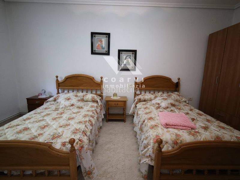 Foto 30ebe4d9-267b-4826-9a00-71737bbc9f66. Casa amb aparcament a Vilar de Barrio