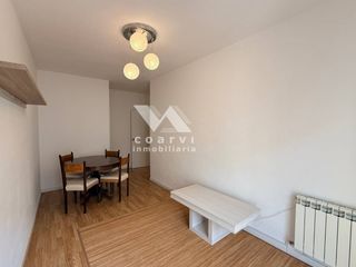 Rent Flat  Avenida celanova. Piso exterior en alquiler en a valenzá