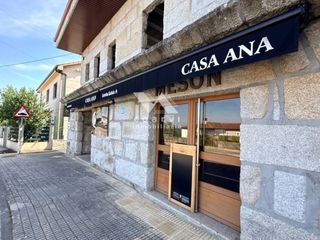 Traspàs Local Comercial  Calle mugares. Traspaso de bar restaurante totalmente equipado en toén