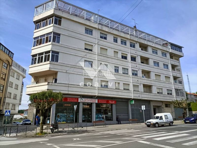 Foto 25a0177a-4342-47d5-91e5-26429a725a92. Pis a calle ourense 4 a Carballiño (O)