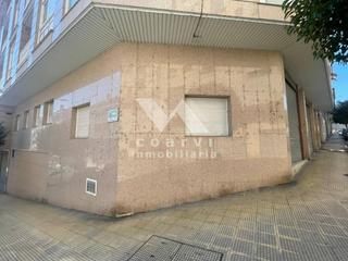 Lloguer Local Comercial a Tomás rodríguez punxín 10. Bajo comercial en alquiler en a valenzá