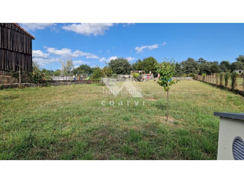 Foto dbac2076-10c6-4330-a640-6ea06ed2ec7f. Terrain résidentiel dans San Cibrao das Viñas
