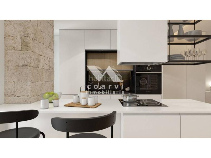 Foto a0b33c27-06ff-4e7f-8788-84c122906453. Piso  en venta en calle colón, Casco Viejo, en Ourense