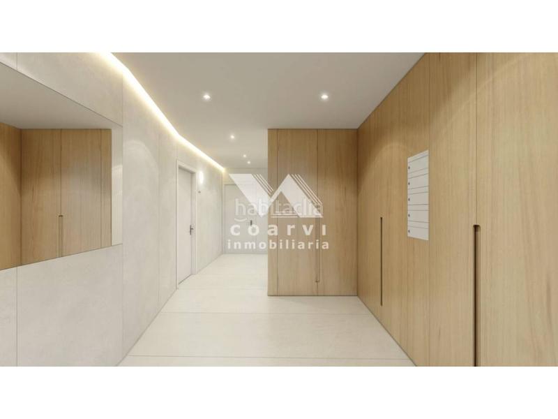 Foto c339b535-ad19-4270-90dd-331ac12a49f6. Piso  en venta en calle colón, Casco Viejo, en Ourense