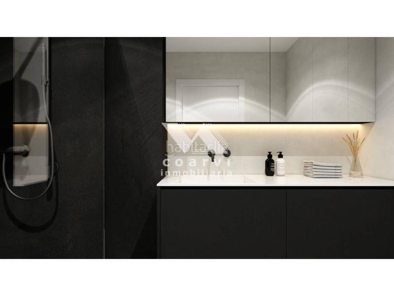 Foto d3d146be-1340-409f-8b2e-67875130a341. Piso  en venta en calle colón, Casco Viejo, en Ourense