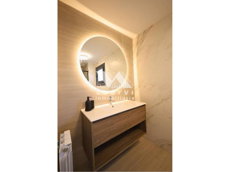Foto ff5f9ee5-e886-4f72-af85-17015d792aed. Casa chalet independiente en venta en Barbadás