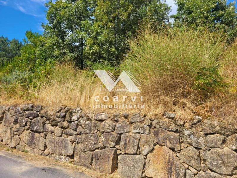 Foto 8aa97cbb-663f-4383-8104-1e6bcd0e8695. Finca rústica terreno edificable en moreiras, . en Toén