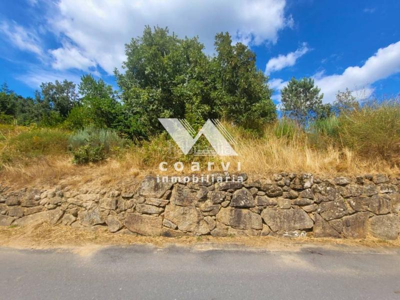 Foto ef9e8c3e-6360-44c2-8098-7b9999dd8941. Finca rústica terreno edificable en moreiras, . en Toén