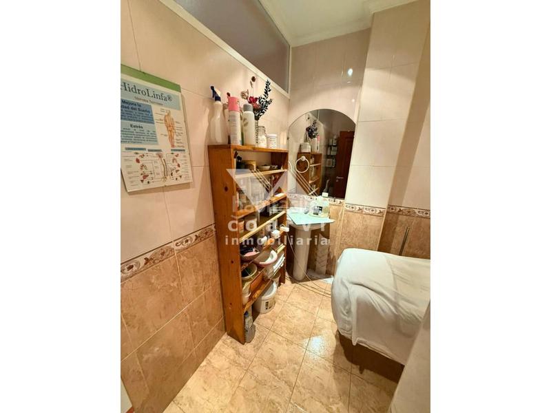 Foto fb77c523-ebaf-4604-8e2e-ed57d8b7ad8a. Lloguer pis amb calefacció a Centro Ourense