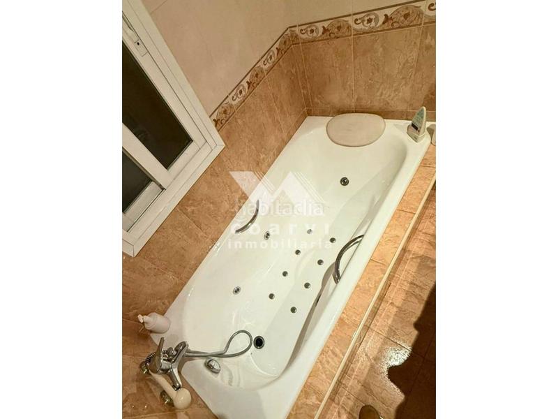 Foto 58e76f1b-b5fa-498f-af87-b0e1283f16fc. Location appartement avec chauffage dans Centro Ourense