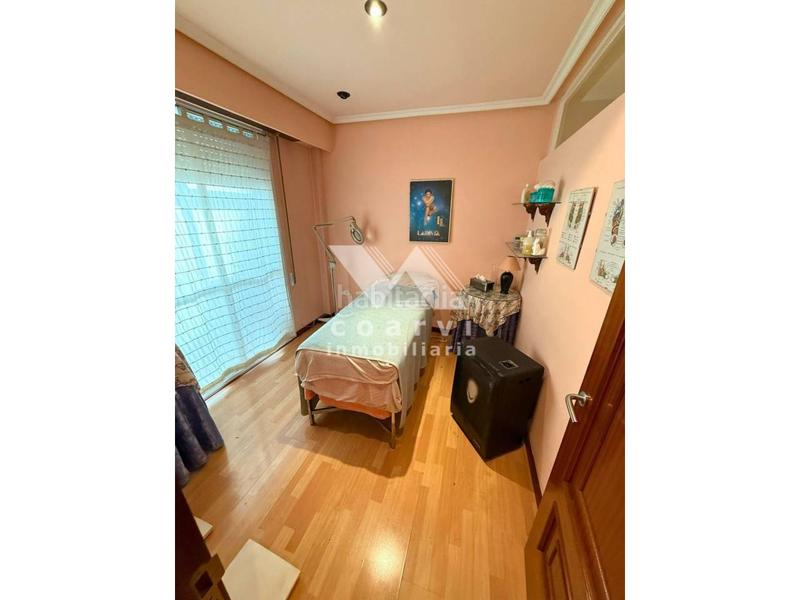 Foto 458db3cc-6382-4c3f-9df6-a9407a1b9454. Rent flat with heating in Centro Ourense