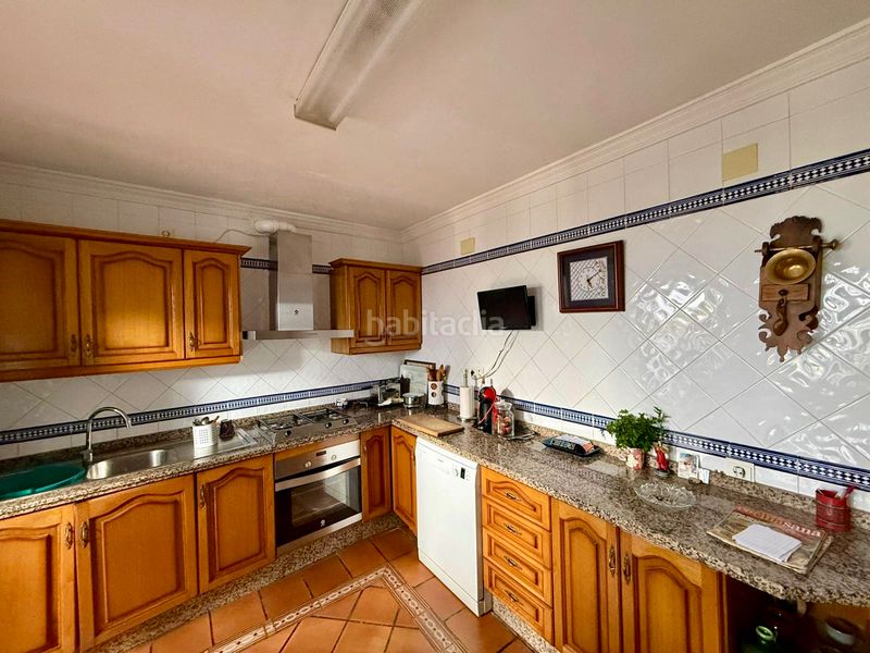 Foto 9d080a9b-40fc-4dfb-a9c1-35a286519325. Casa amb xemeneia a San Francisco Ronda