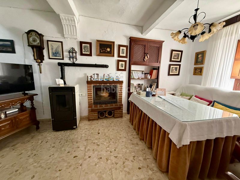 Foto ac13f169-d791-417a-8704-980a9b50d782. Casa amb xemeneia a San Francisco Ronda