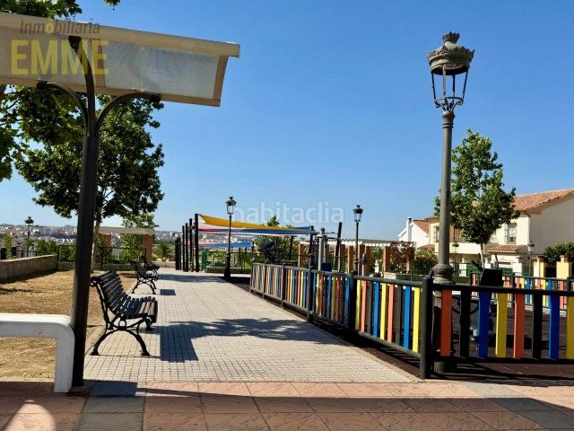 Foto ac4fb426-8b27-4e43-890f-6b8297b8a989. Reihenhaus in La Planilla Ronda