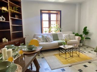 Casa a La Ciudad. Preciosa casa en la ciudad