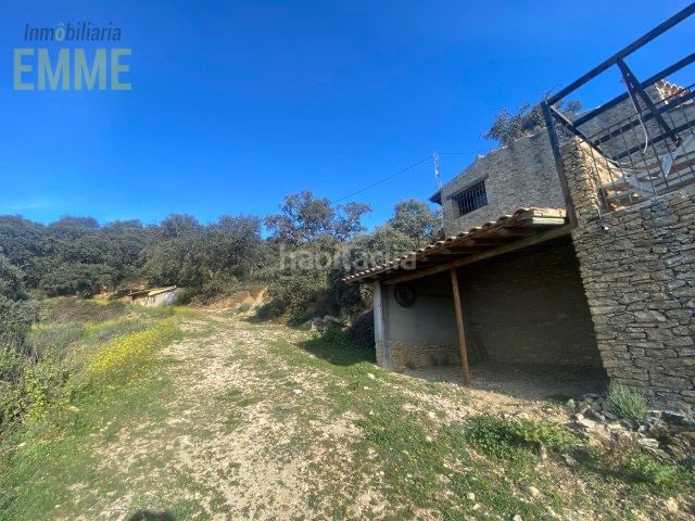 Foto e70e2ec9-45a2-42a2-a2ab-149c5ffa8a40. Chalet una joya en plena naturaleza a las puertas en Ronda