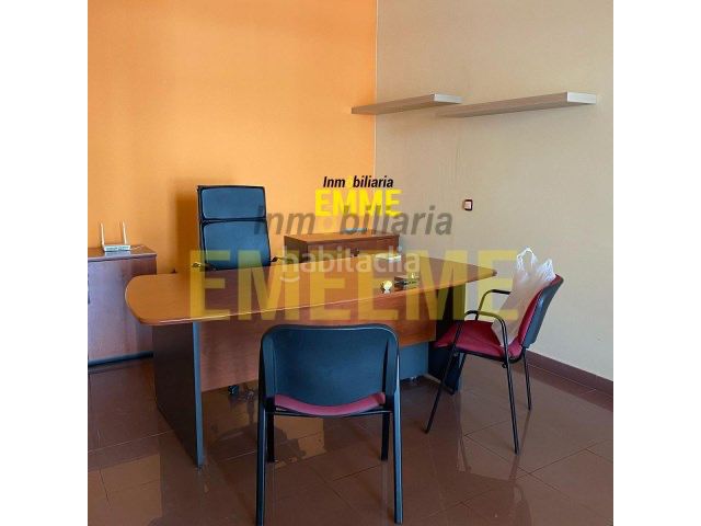 Foto 46838693-4d02-41cb-a5a6-50586df23316. Lloguer local comercial a Centro Ronda