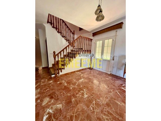 Foto 436d2dfa-55d1-425f-a317-9825486bf630. Chalet with fireplace parking pool in Partidas Norte Ronda