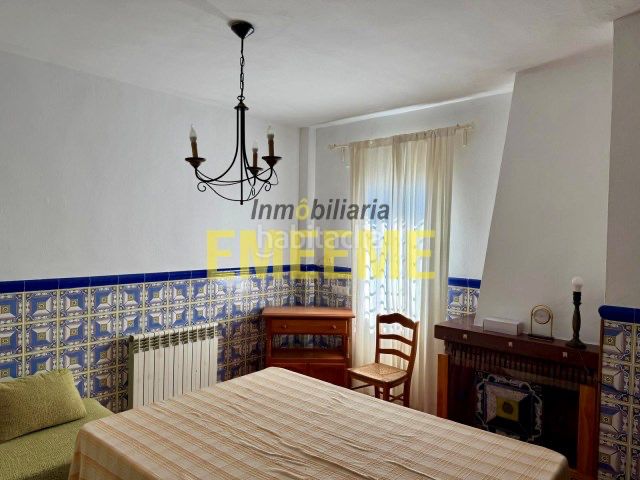 Foto fa090b47-611a-40b8-ba85-09e7d17b51bd. Chalet with fireplace parking pool in Partidas Norte Ronda