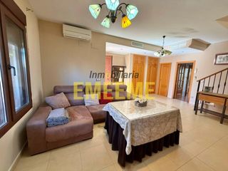 Rent House in La Planilla. Espectacular casa en el arenal