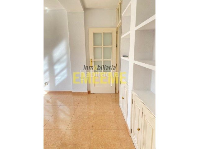 Foto b2b29b43-ec86-4e29-9711-ae5cd950dc1b. Pis a Centro Ronda
