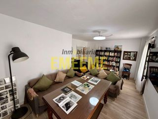 Miete Etagenwohnung in Casco Histórico. Alquiler por habitaciones