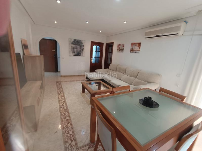 Foto bf809011-50ba-44cf-a946-f6bda95cfb39. Affitto appartamento in avenida del corregidor 2 in Córdoba