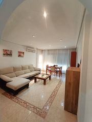 Miete Etagenwohnung in Avenida del corregidor 2. Se alquila piso