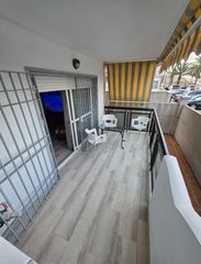 Rent Apartment  Paseo marítimo rey de españa. Solo de septiembre a junio