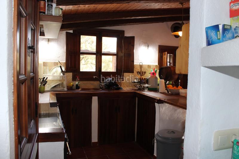 Foto 27251f44-7c19-48cc-82de-944154032a96. Maison avec parking dans Jubrique