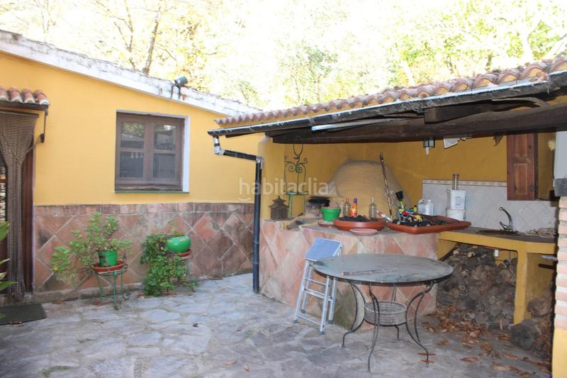 Foto 721c7916-e62c-4d44-b608-be9956065bf0. Maison avec parking dans Jubrique