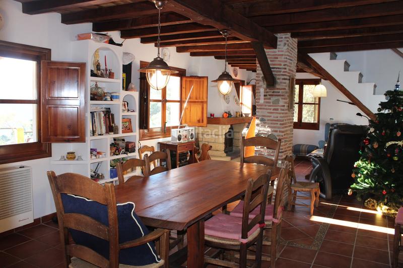 Foto f6038e55-6503-4c9b-9f0f-9f7881213656. Maison avec parking dans Jubrique