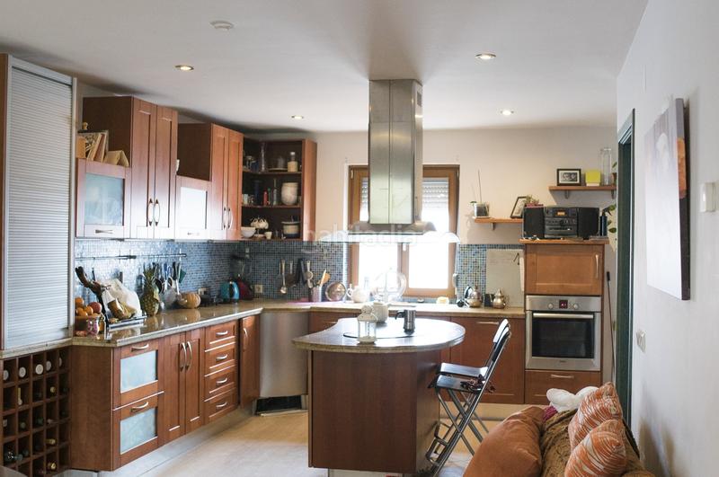 Foto 14f8a3f2-b2e6-42cb-90b0-59034b6e3dbe. House with pool in San Francisco Ronda