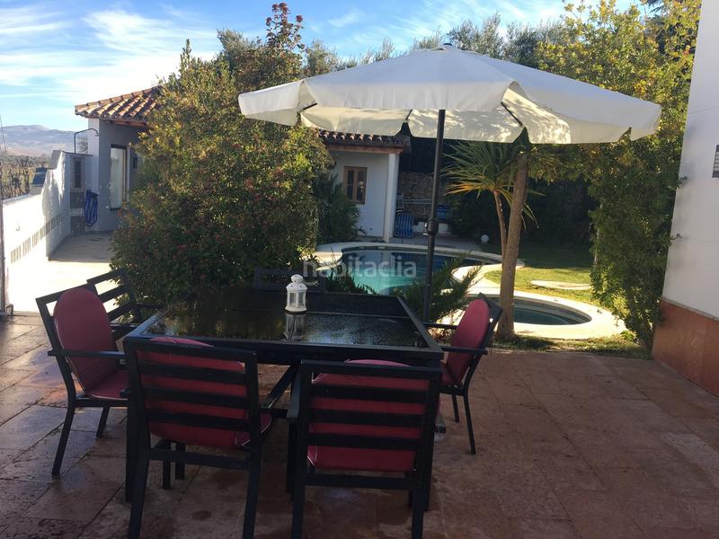 Foto fe7b0128-ef55-4ebb-887d-2a026d3b67fe. House with pool in San Francisco Ronda