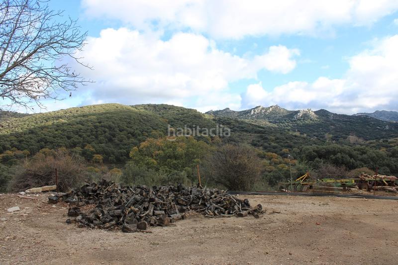 Foto 3040bb64-abb9-41dd-8ea7-07cfd36336ce. Casa amb aparcament piscina a Montejaque