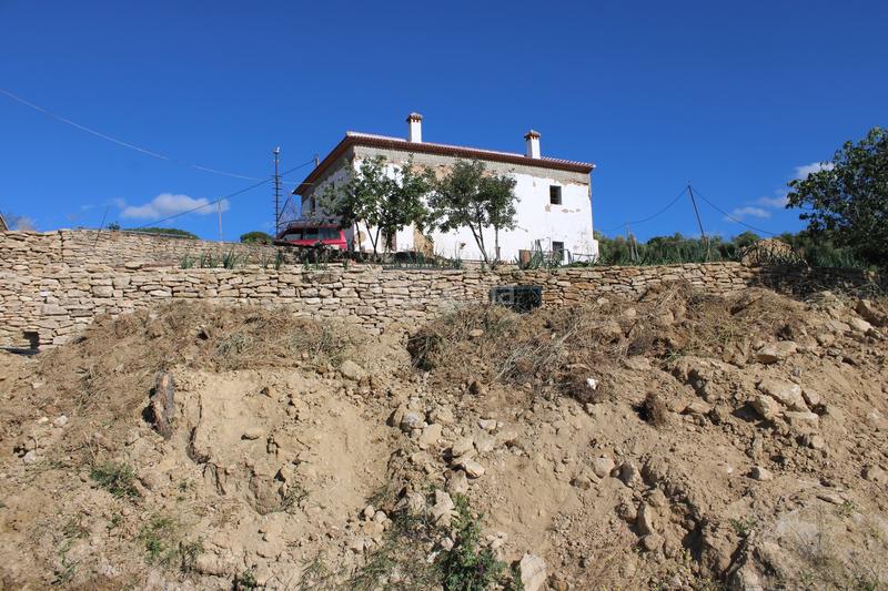 Foto 4a65c3d6-fa40-470c-ba66-5ff1272d6ba0. House with parking pool in La Ciudad Ronda