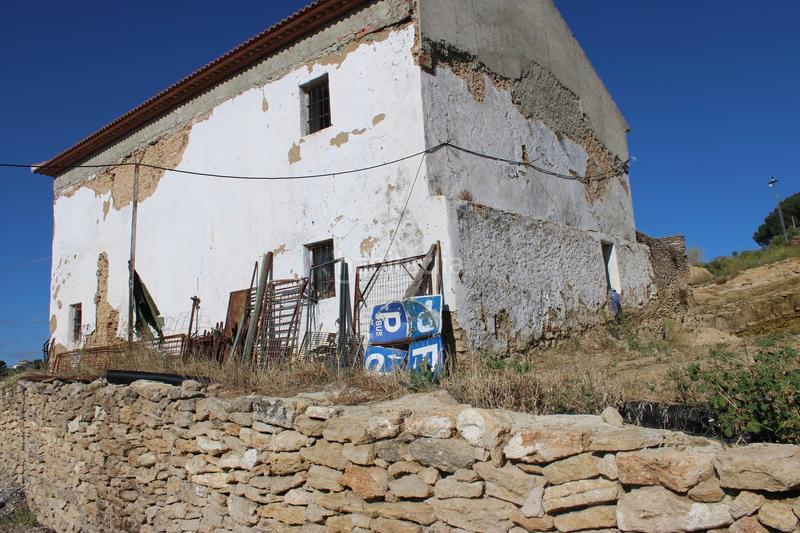 Foto 6cea6296-2f77-49f8-8081-94efc07041c2. House with parking pool in La Ciudad Ronda