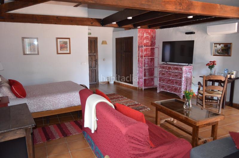 Foto b6680fb9-a6ae-4c27-9dce-0b8ed05a549f. Edificio in Júzcar