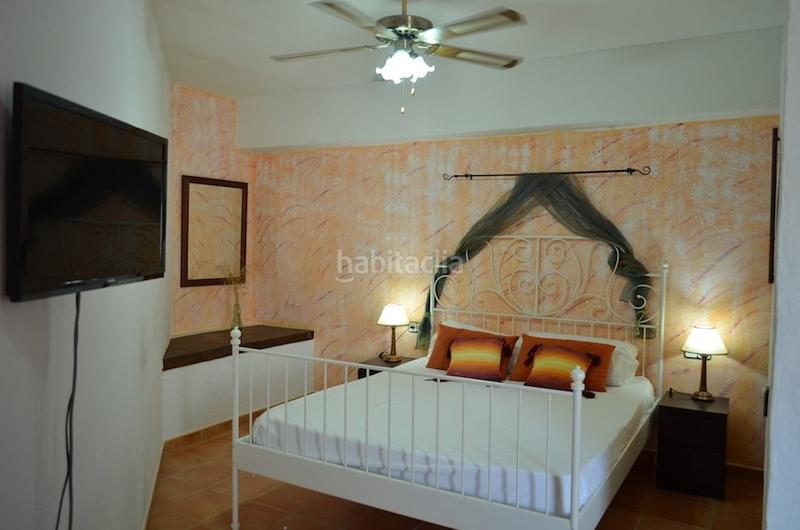 Foto d27c1294-4fe1-412c-b9a3-f4cc3e1ed5fd. Edificio in Júzcar