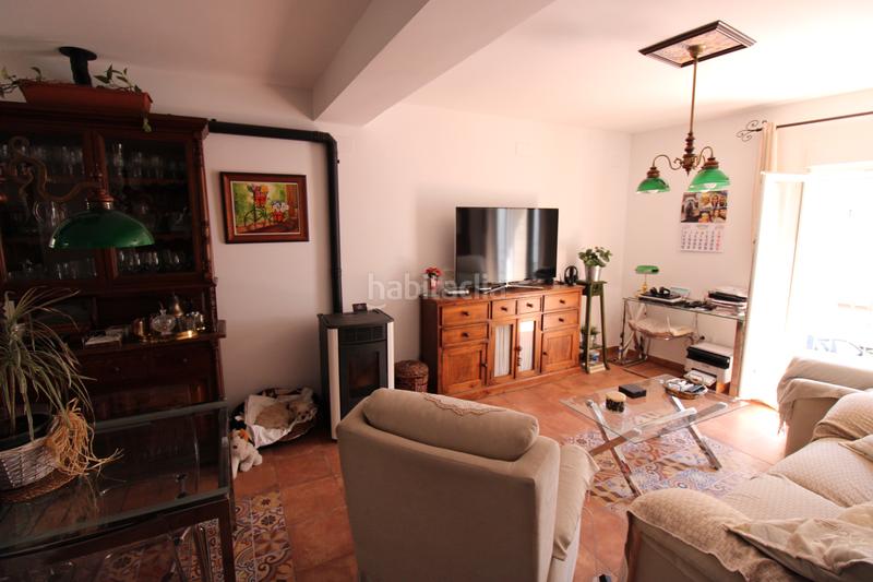 Foto b32c261b-432b-42b2-8f5d-773441223390. Casa adosada en calle pastor divino 12 casa adosada con garaje y terrazas en el corazón en Ronda
