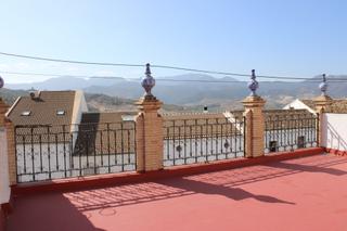Casa  Avenida constitucion. Casa adosada con elegancia tradicional española en algodonalesca